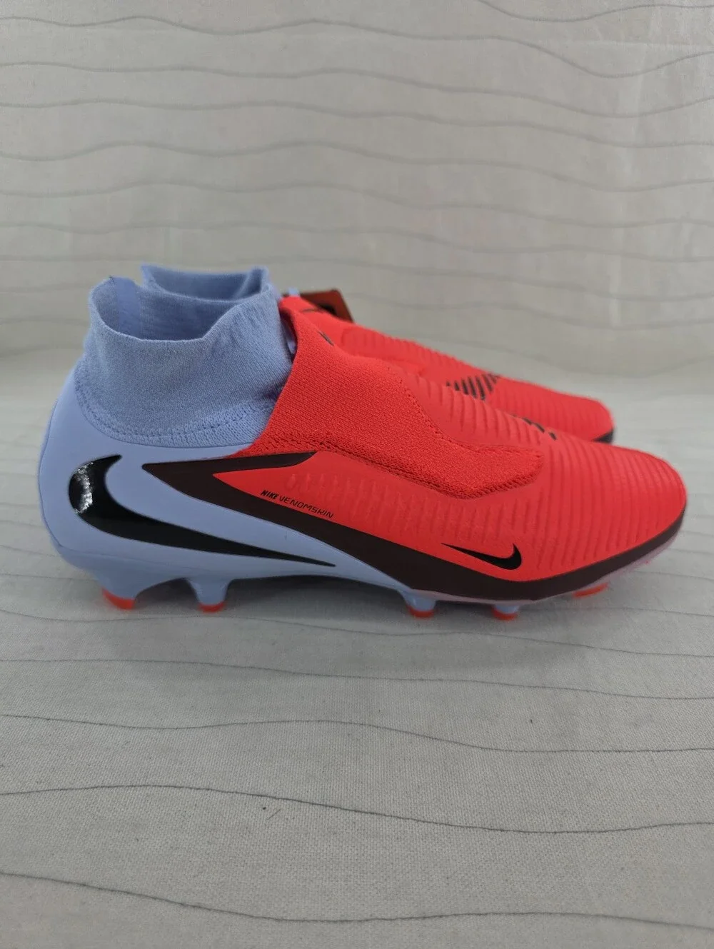 Nike Mens Phantom 6 High Pro FG Multicolor Soccer Cleats HQ2311-400 Size 6.5 NEW